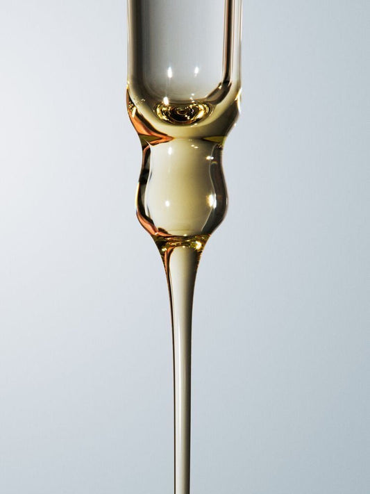 Helianthus Annuus Seed Oil : Bienfaits Visage et Cheveux