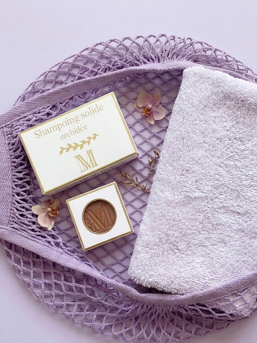 Waterless Beauty : L'Esthétique Nomade du Solide