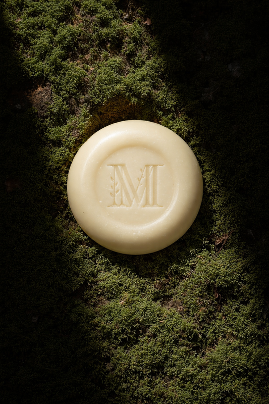 Savon visage au lait d’ânesse pour homme : une solution simple et efficace pour la peau